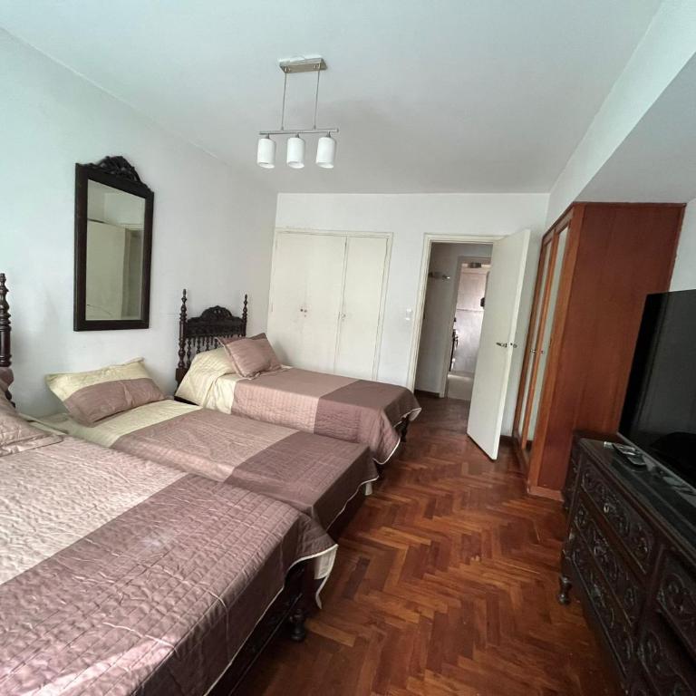 Depto 2 amb para 4 centro doble balcón - Apartamento de 2 dormitorios - 7