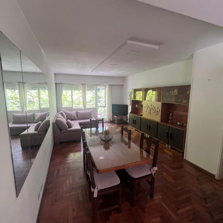 Depto 2 amb para 4 centro doble balcón - Apartamento de 2 dormitorios - 4