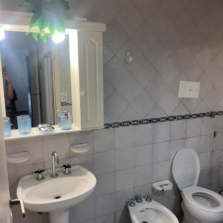 Depto 2 amb para 4 centro doble balcón - Apartamento de 2 dormitorios - 6