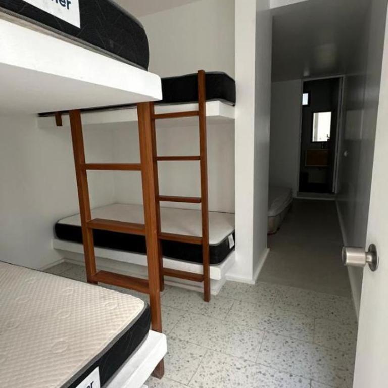Casa joyas - Six-Bedroom House - 5