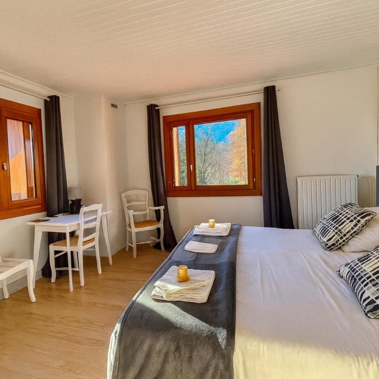 Logis Hôtels La Crémaillère - Chambre Double Confort - 1