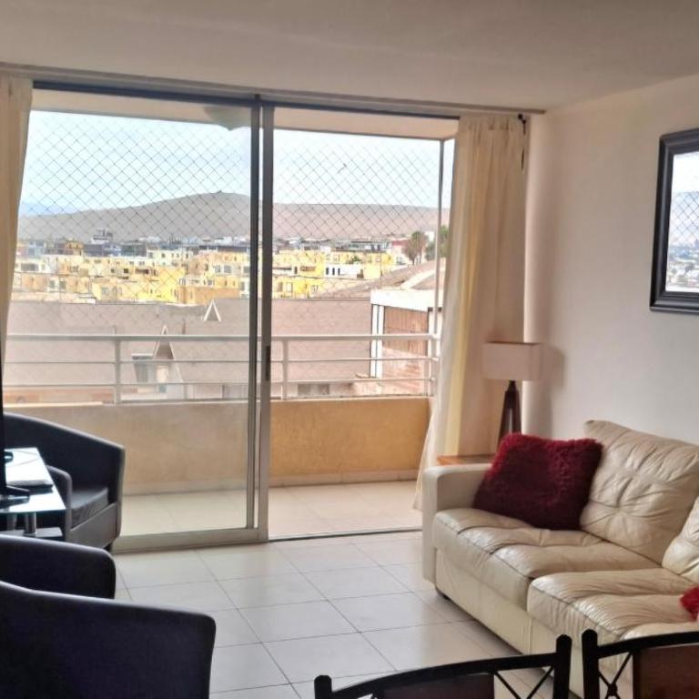 Departamento Amoblado - Apartamento de 3 dormitorios - 2