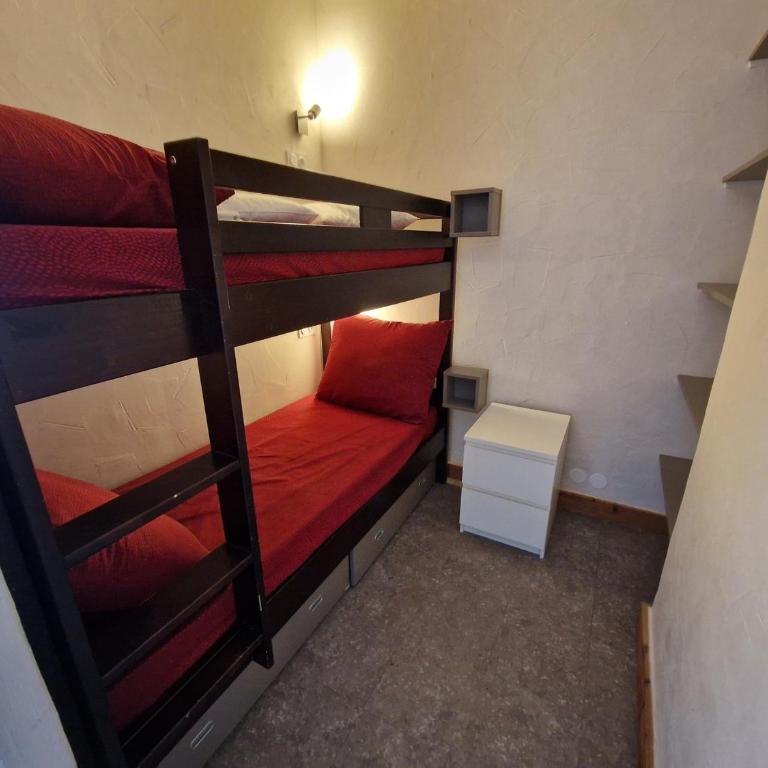 Studio chaleureux cabine · Accès pistes · Chiens admis - FR-1-181-2585 - Studio - 9