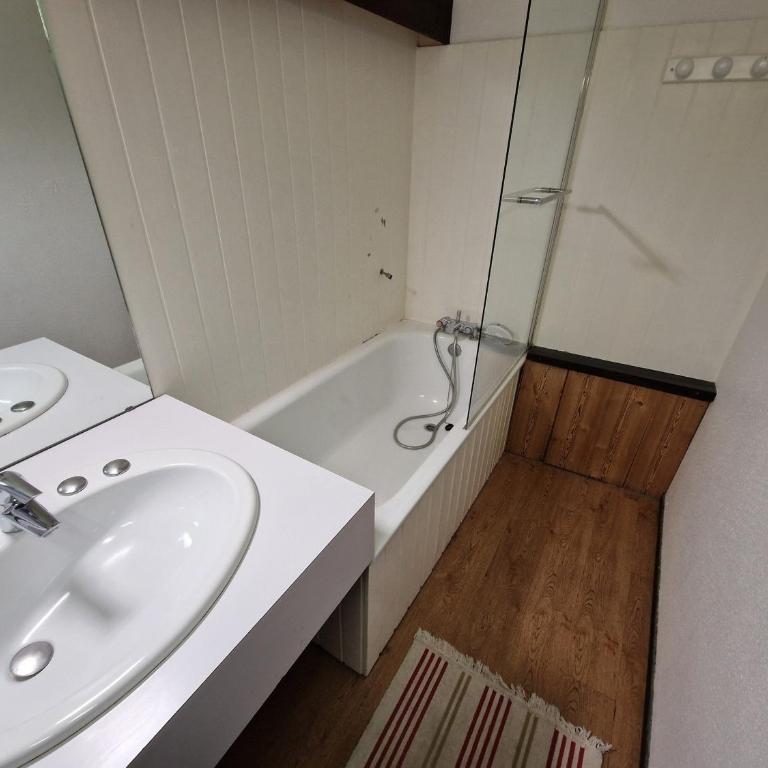 Confortable Appart. 7-8 pers, Pied de Pistes, Vue Mont Blanc - Appartement 1 Chambre - 14