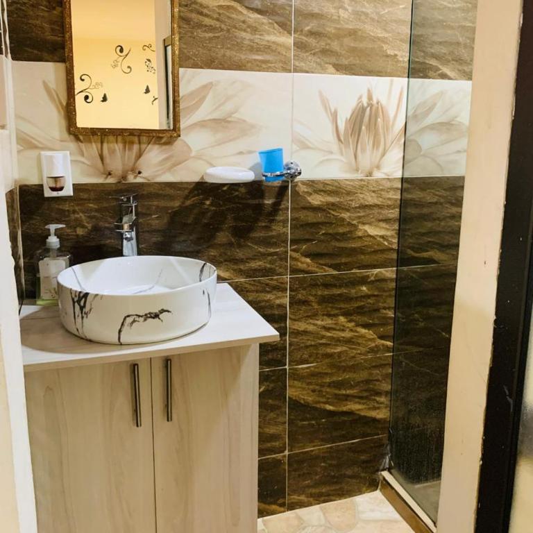 apartamento H18 - Two-Bedroom Apartment with Mountain View - 11