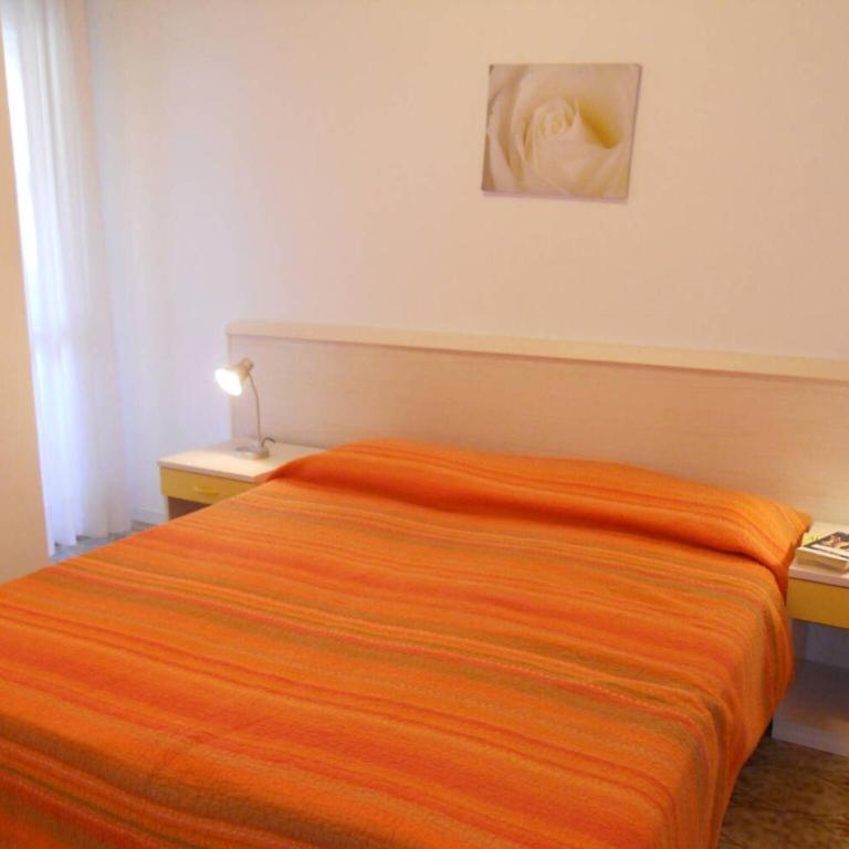 Modern flat with terrace-Beahost - Appartamento - 6
