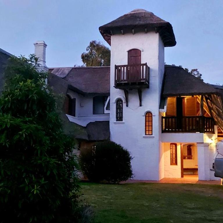 Majestuosa Residencia con piscina Atlantida SUR 7 dorm 4 bath - Villa - 19