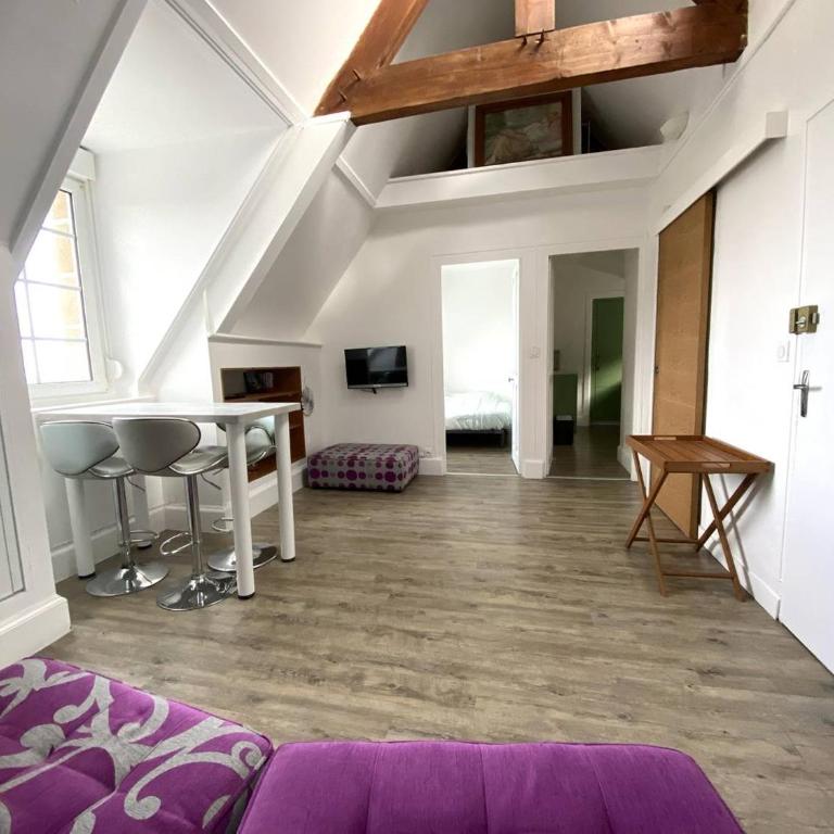 Appartement rénovée SUPERBE VUE MER au 2ème étage du Château de Trestraou - Réf 864 - Apartment mit Meerblick - 6