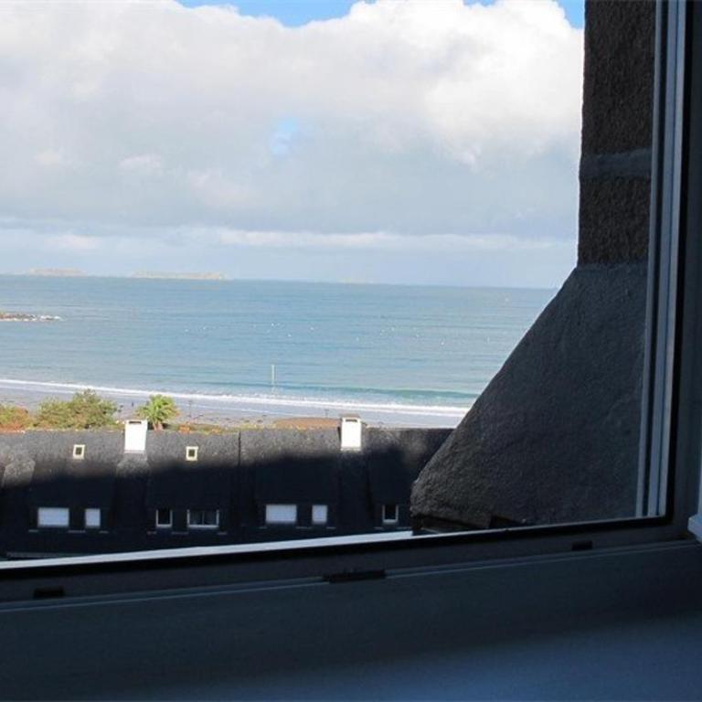 Appartement rénovée SUPERBE VUE MER au 2ème étage du Château de Trestraou - Réf 864 - Apartment mit Meerblick - 12