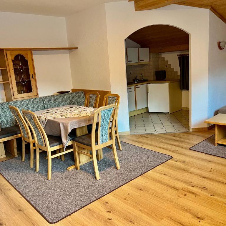 Ferienwohnungen Luxner - Apartamento con balcón - 14