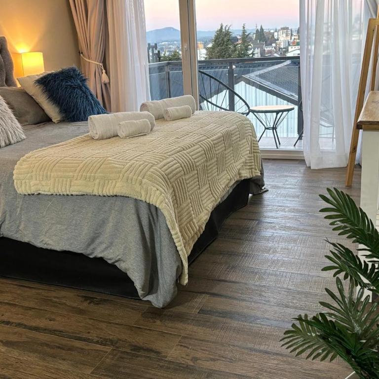 BELLA VISTA, Vista al lago, montaña y centro con cochera - Apartamento Estudio con balcón - 34