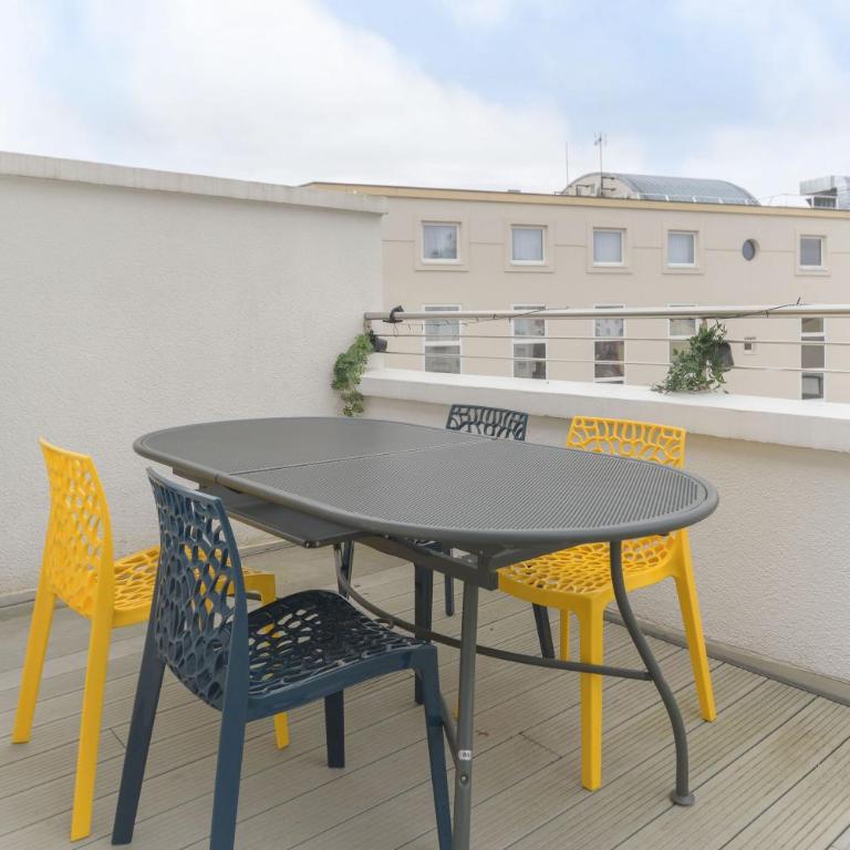 Terrasse Mounin - Appartement lumineux avec grande terrasse - Appartamento con 2 Camere da Letto - 31