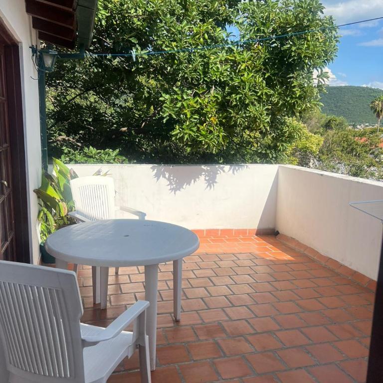 CASA SALTA Tuscas - Casa de 3 dormitorios - 1