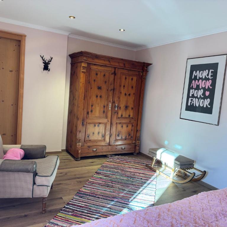 ALPIN CHARME APARTMENTS 3 x Boutique Alpine Living - Apartment mit 1 Schlafzimmer, Balkon und Bergblick - 7