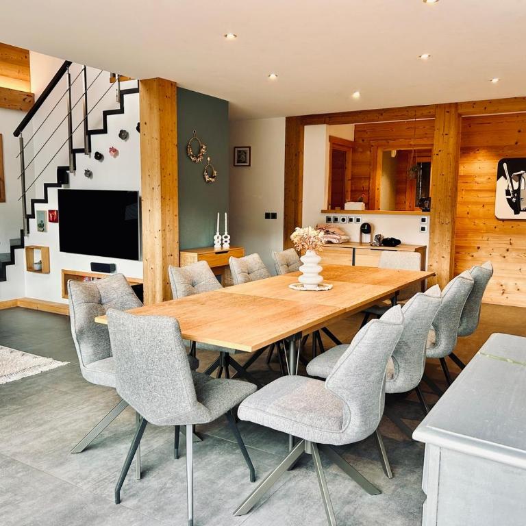 Beautiful chalet with swimming pool & great garden - Maison de Vacances - 4