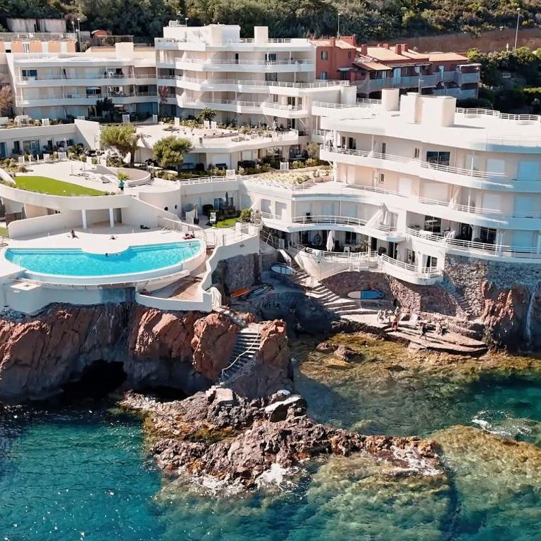 Côte d'Azur entre Cannes et Saint-Raphaël, accès mer direct, piscine et jardin, Cap Neree Le Trayas - Apartamento de 1 dormitorio - 3