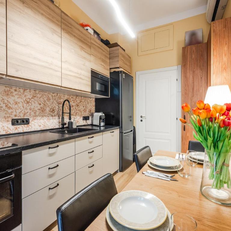Domus Milano Central - Appartamento con 2 Camere da Letto - 1