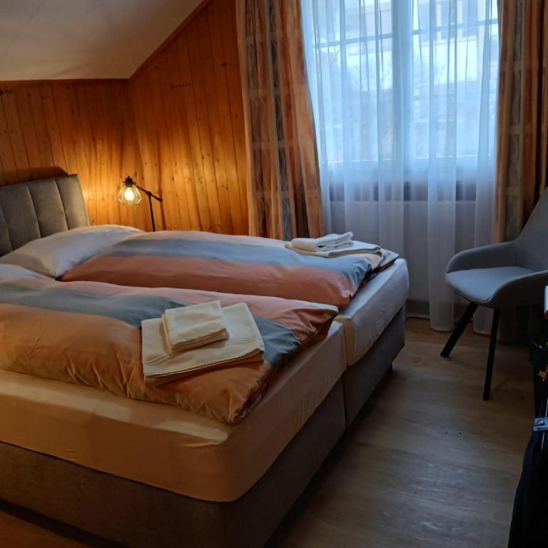 Hostel Engelberg "mein Trail Hostel" - Camera Matrimoniale Budget - 1