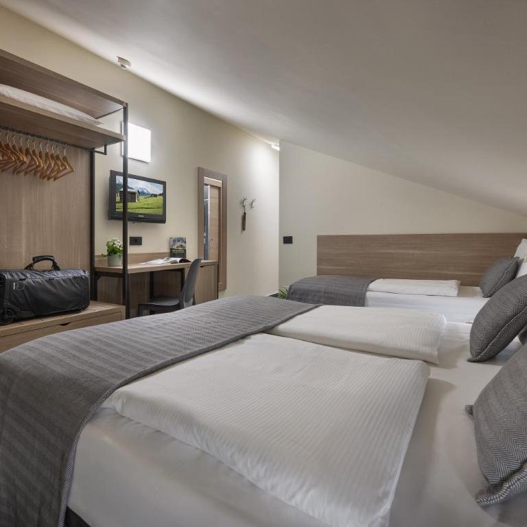 Hotel Loredana - Camera Tripla Standard - 1