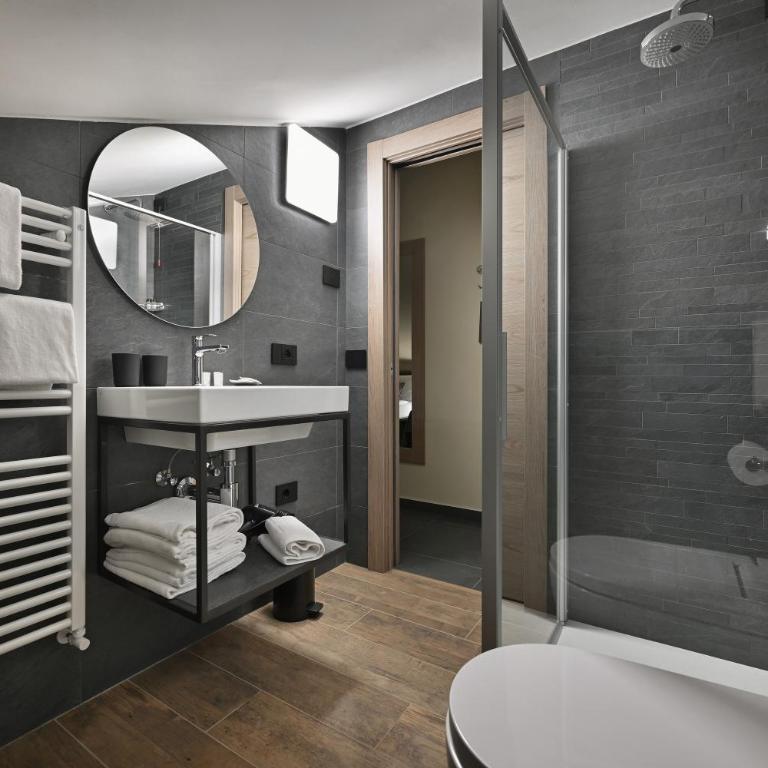 Hotel Loredana - Camera Tripla Standard - 6