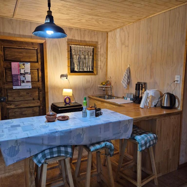 Hermosa Cabaña en medio de la naturaleza - Three-Bedroom House - 3