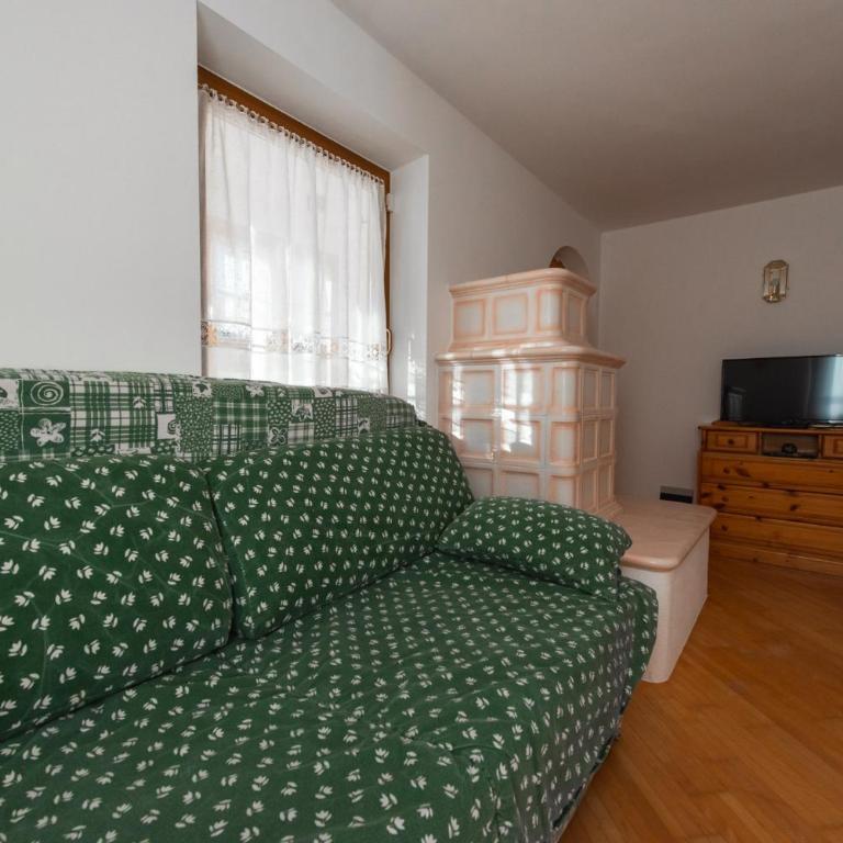 Appartamenti Majon Ladina - Appartamento con 2 Camere da Letto e con Vista Montagna - 9