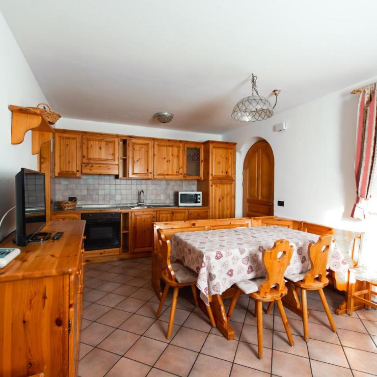 Appartamenti Majon Ladina - Appartamento con 2 Camere da Letto - 4