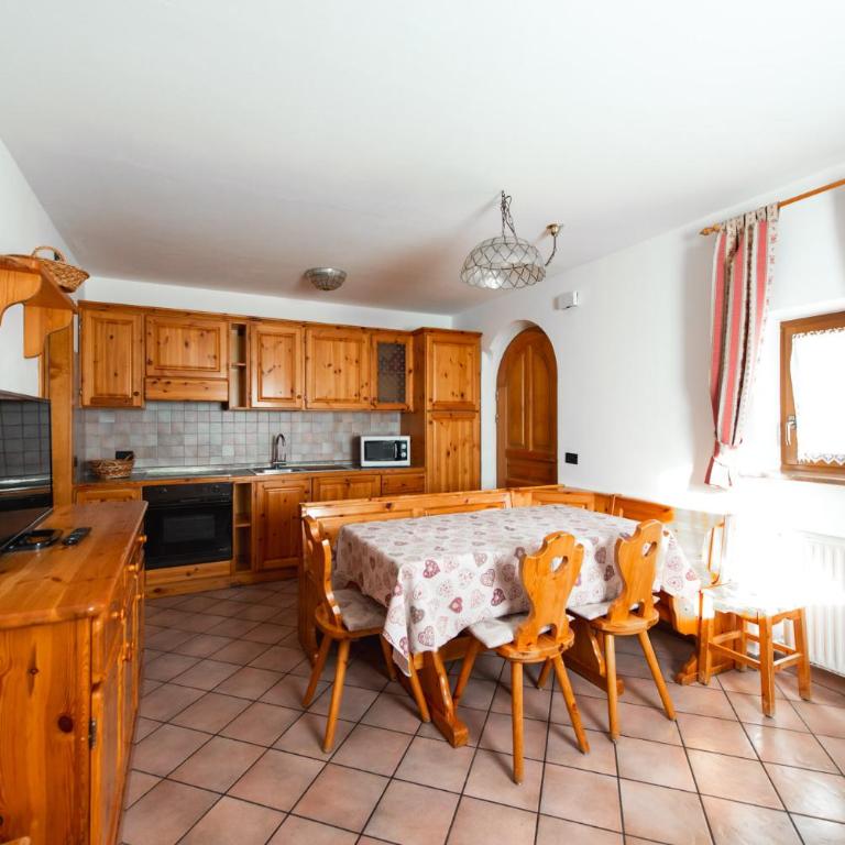 Appartamenti Majon Ladina - Appartamento con 2 Camere da Letto - 5