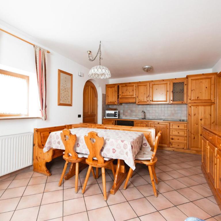 Appartamenti Majon Ladina - Appartamento con 2 Camere da Letto - 24