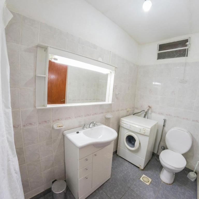 Casa cerca del centro luminosa y tranquila con patio - Apartamento de 2 dormitorios - 31