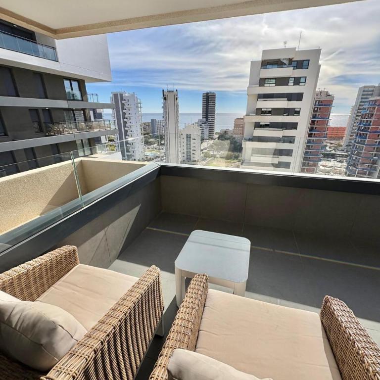 Apartamento de 3 dormitorios, piscina y parking - Apartamento de 3 dormitorios - 1