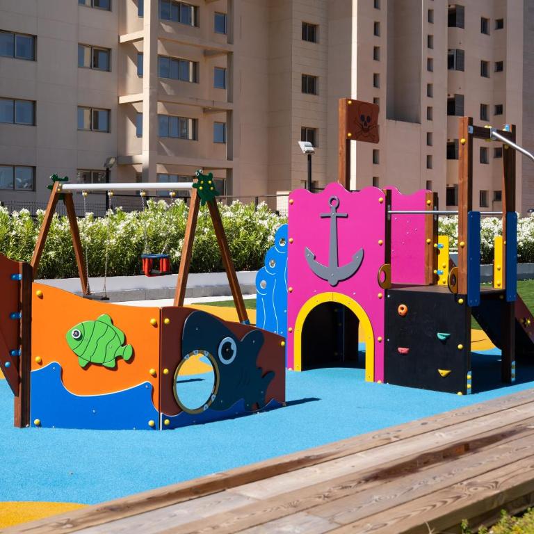 Apartamento de 3 dormitorios, piscina y parking - Apartamento de 3 dormitorios - 35