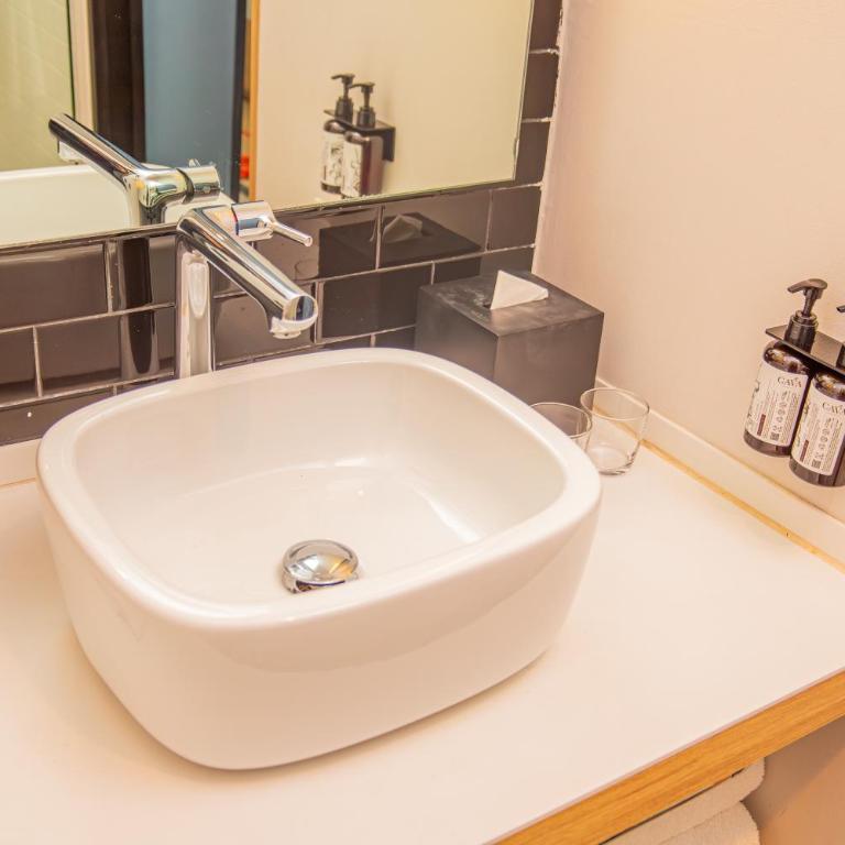 Crowne Plaza Merida by IHG - Standard King Room with City View - 7