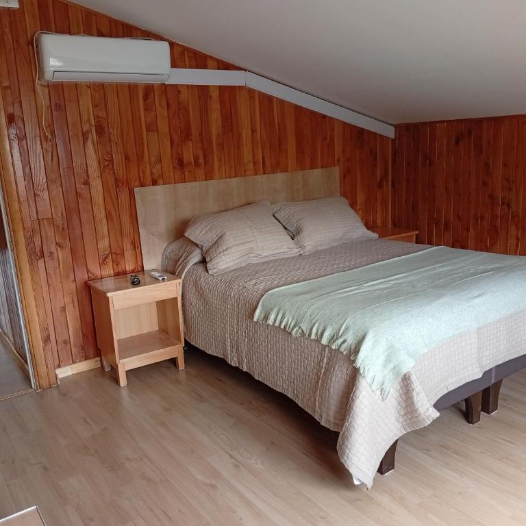 Loft Central - Double Room with Private Bathroom - 2
