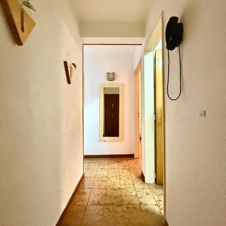 Depto de 3 ambientes a una cuadra del Casino - Two-Bedroom Apartment - 9