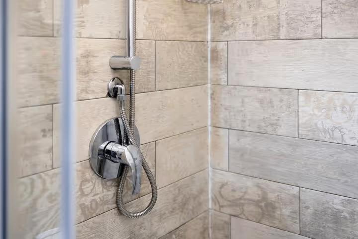 Camere Amé Peschiera del Garda - Camera Matrimoniale con Bagno Privato - 12