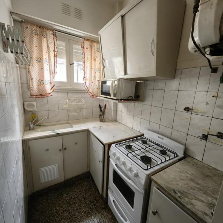 Depto frente al MAR y Casino cerca de Guemes - One-Bedroom Apartment - 12