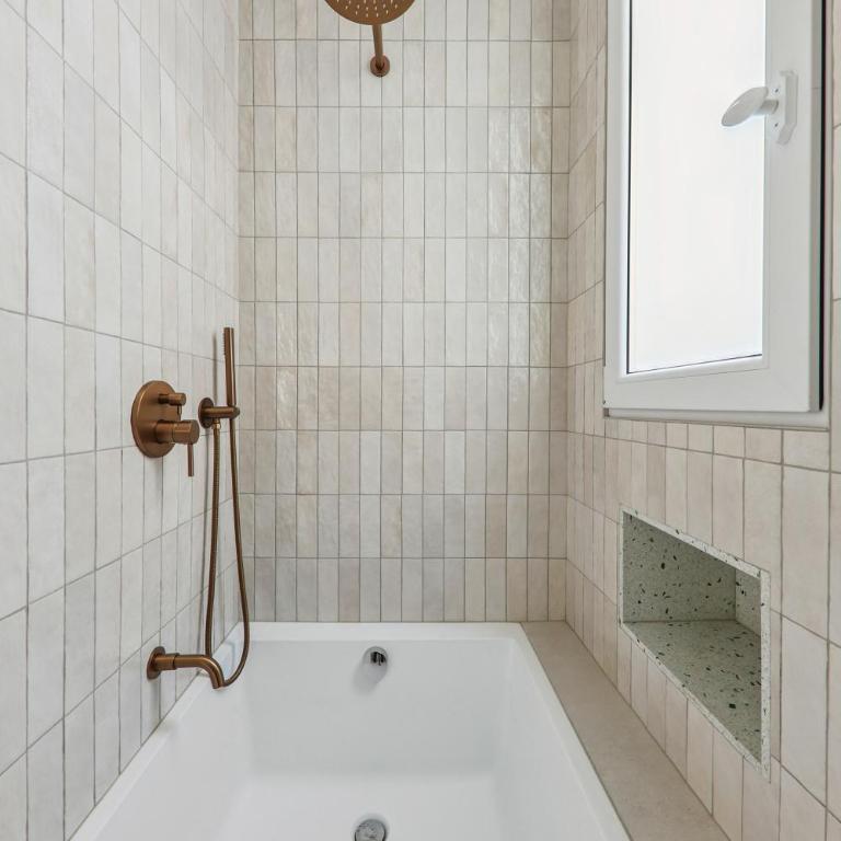 Cosy Family Nest in Montmartre - Appartement - 36