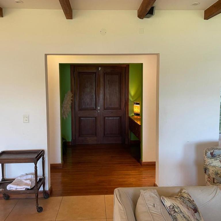 Casa Del Lago - Four-Bedroom Vacation Home - 8