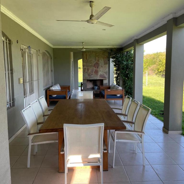 Casa Del Lago - Four-Bedroom Vacation Home - 10