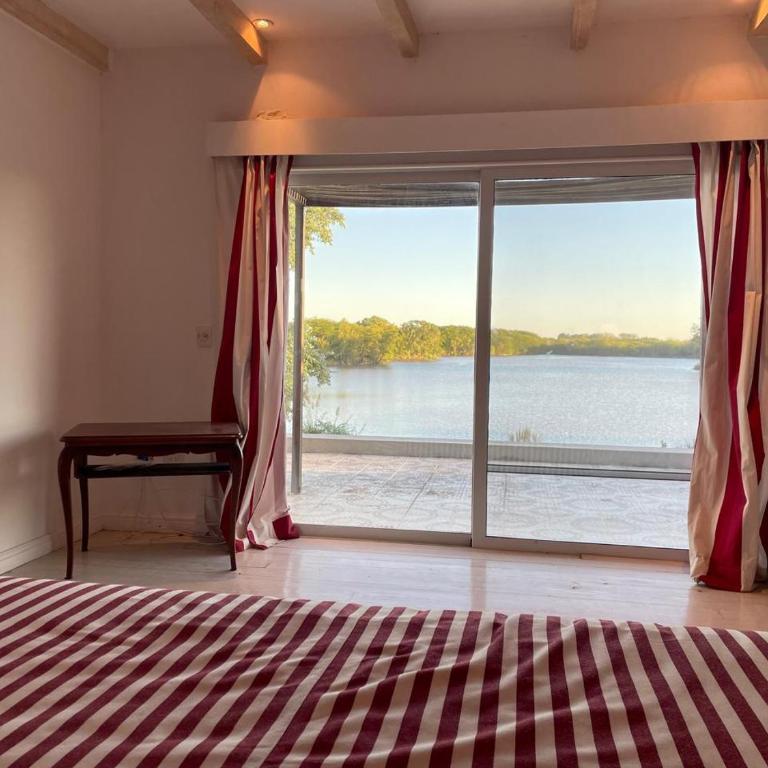 Casa Del Lago - Four-Bedroom Vacation Home - 26