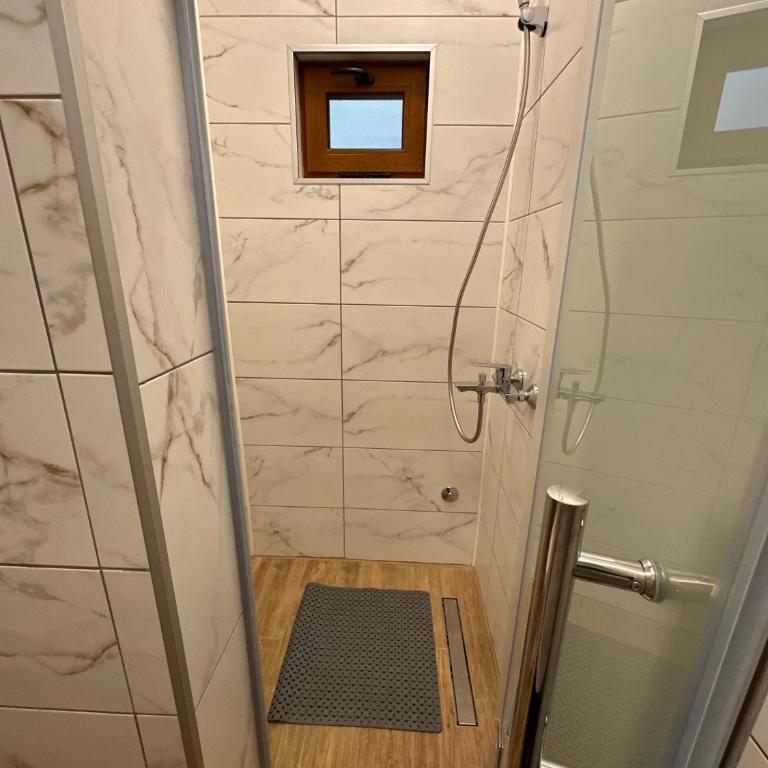 Green District - Riverside Luxury Lodge - Kuća sa 2 Spavaće Sobe - 16
