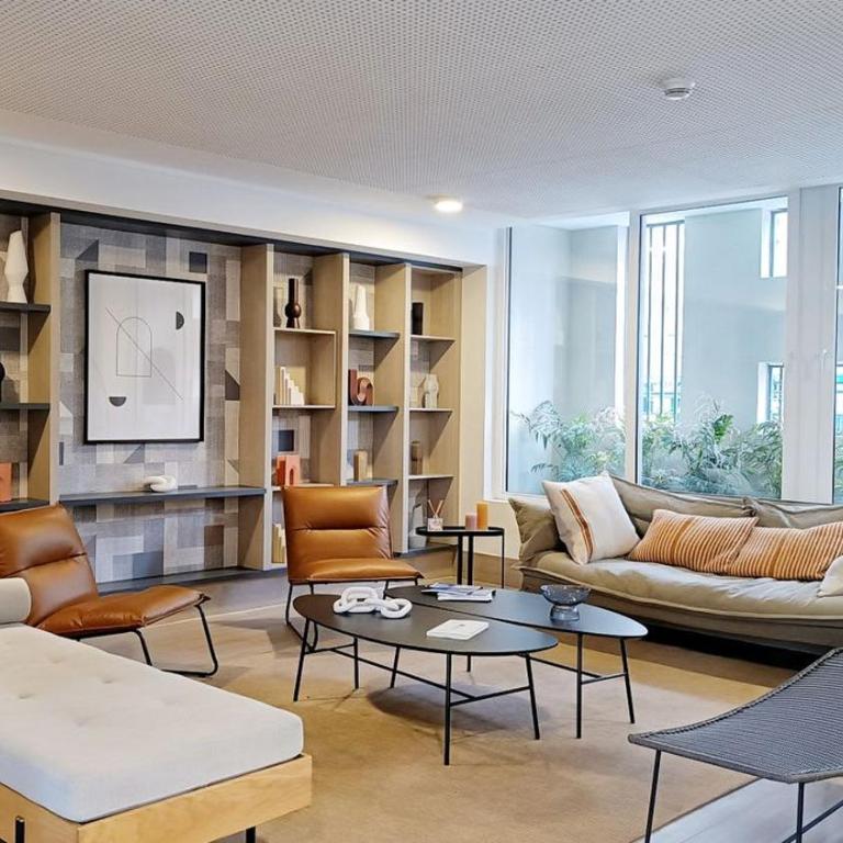 HOM I Metro SantaIsabel Wifi Piscina Ciudad Balcon - Apartamento - 13