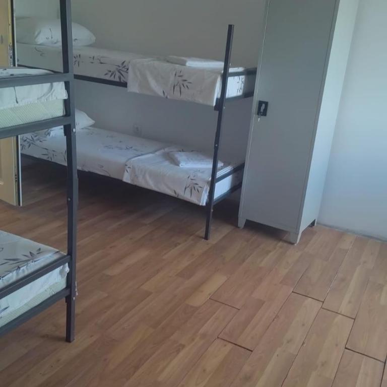Alpha vision Smestaj - Single Bed in 6-Bed Dormitory Room - 4