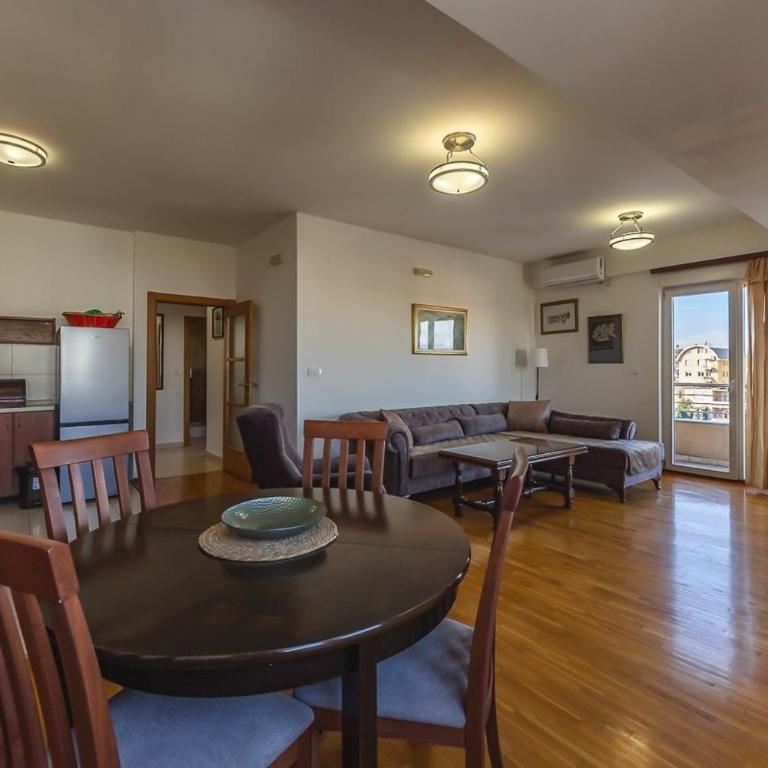 Sunbright Metropolitan - Porodični Apartman sa 2 Spavaće Sobe - 21