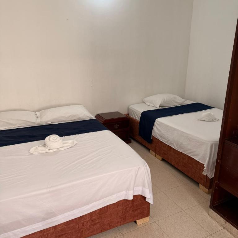 Hotel Atalayas - Habitación Triple - 7