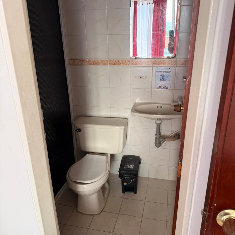 Hotel Atalayas - Habitación Triple - 14