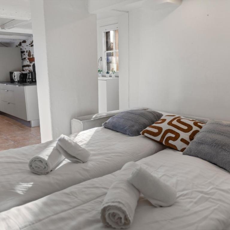 Historic Charming House 10 min from Crans-Montana - Chalet 3 Chambres - 7