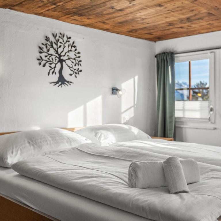 Historic Charming House 10 min from Crans-Montana - Chalet 3 Chambres - 27