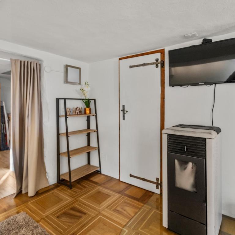Historic Charming House 10 min from Crans-Montana - Chalet 3 Chambres - 33